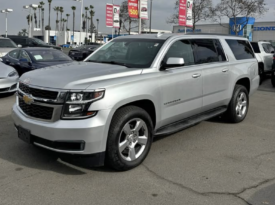 2017 Chevrolet suburban LS Sport Utility 4D